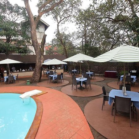 Westend Hotel Matheran Ngoại thất bức ảnh