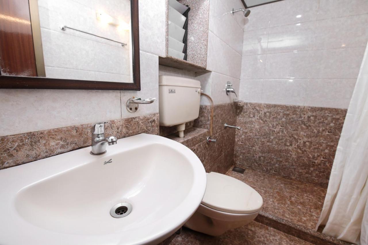 Westend Hotel Matheran Ngoại thất bức ảnh